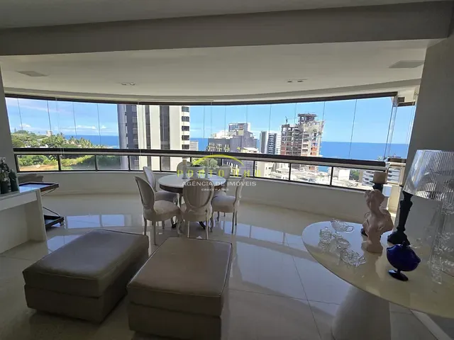 Apartamento com 312m² 4 quartos e 5 banheiros, à venda, no bairro Ondina em Salvador