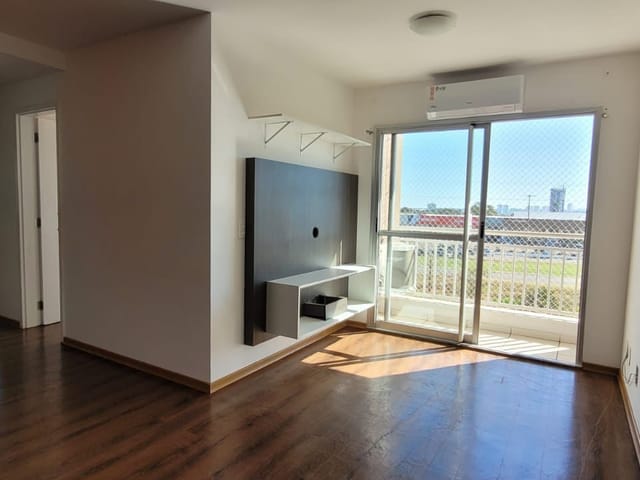 Apartamento com 71m² 3 quartos e 2 banheiros, à venda, no bairro Tiradentes em Campo Grande