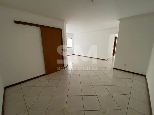 Apartamento 2 quartos e 1 banheiro, para alugar, no bairro Centro em Chapecó