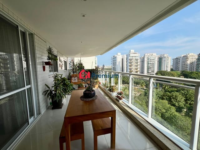 Apartamento 3 quartos e 3 banheiros, à venda, no bairro Barra da Tijuca em Rio de Janeiro