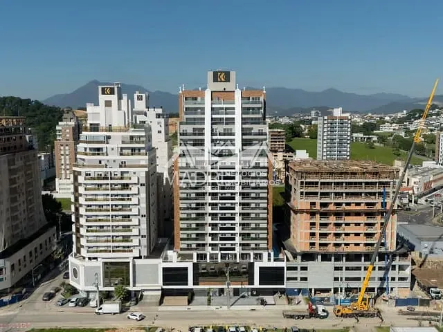 Apartamento 3 quartos e 3 banheiros, à venda, no bairro Pedra Branca em Palhoça