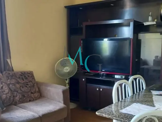 Apartamento 2 quartos e 1 banheiro, à venda, no bairro Jardim Sulacap em Rio de Janeiro