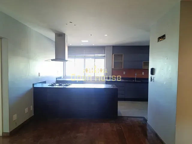 Apartamento 2 quartos e 2 banheiros, à venda, no bairro Centro em Barra Mansa