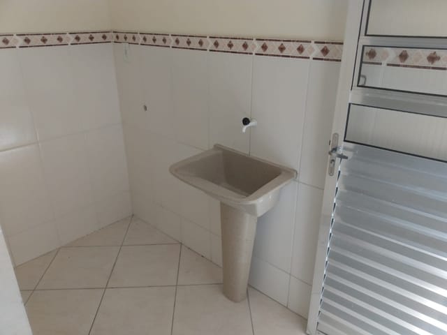 Apartamento 2 quartos e 1 banheiro, à venda, no bairro Residencial Pasin em Pindamonhangaba