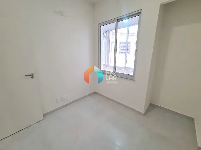 Apartamento com 35m² 1 quarto e 1 banheiro, à venda, no bairro Catete em Rio de Janeiro