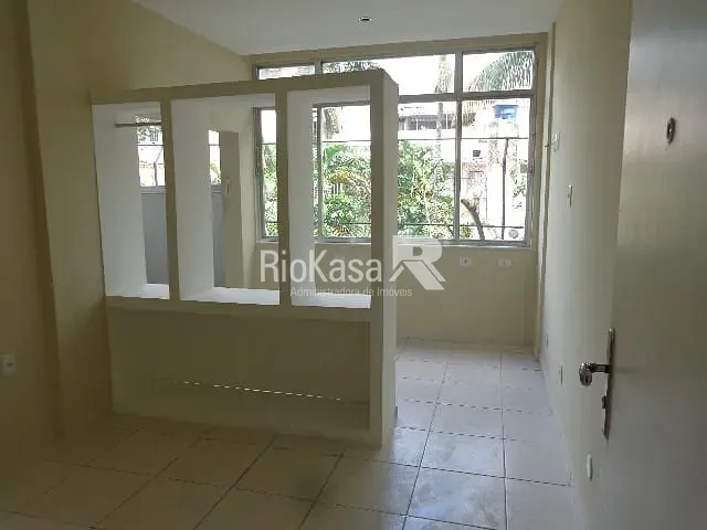 Apartamento 1 quarto e 1 banheiro, à venda, no bairro Tijuca em Rio de Janeiro