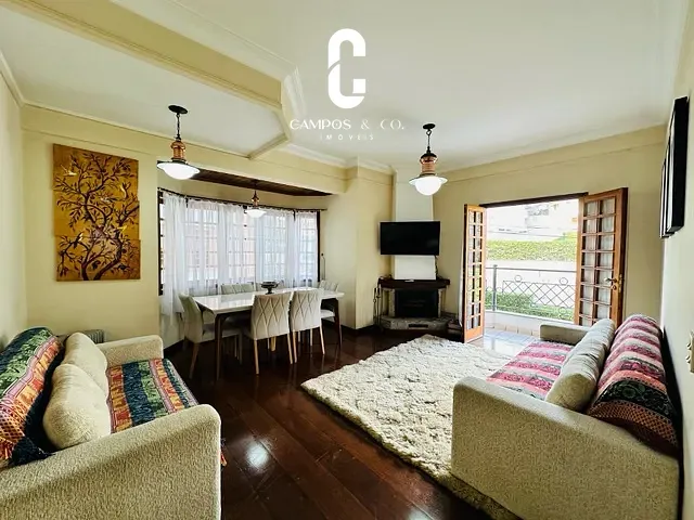 Apartamento 3 quartos e 2 banheiros, à venda, no bairro Vila Iara em Campos do Jordão