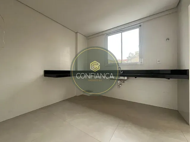 Apartamento 3 quartos e 3 banheiros, à venda, no bairro Cidade Nova em Belo Horizonte