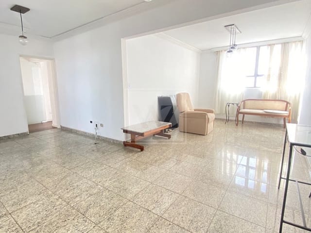 Apartamento 3 quartos e 2 banheiros, à venda, no bairro Centro em Ponta Grossa