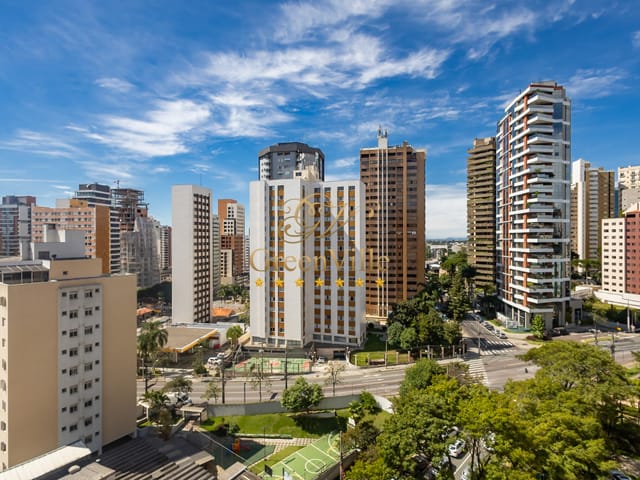 Apartamento com 264m² 4 quartos e 5 banheiros, para alugar, no bairro Cabral em Curitiba