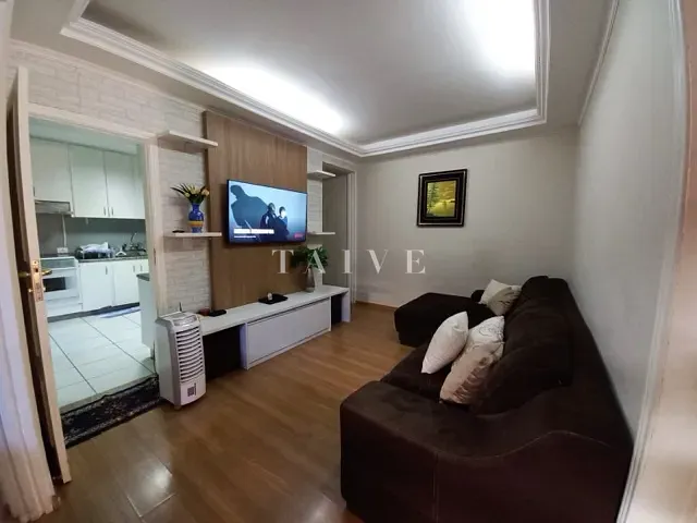 Apartamento com 237m² 5 quartos e 2 banheiros, à venda, no bairro Centro em Londrina