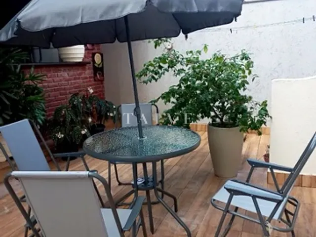 Apartamento com 237m² 5 quartos e 2 banheiros, à venda, no bairro Centro em Londrina