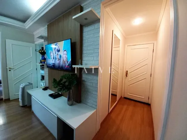 Apartamento com 237m² 5 quartos e 2 banheiros, à venda, no bairro Centro em Londrina