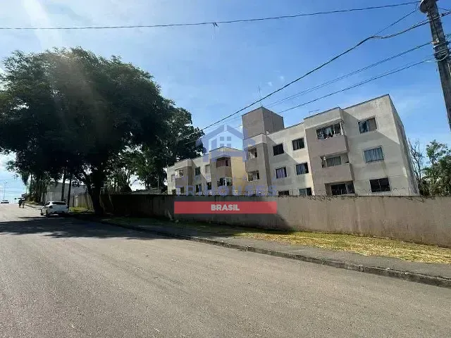 Apartamento 2 quartos e 1 banheiro, à venda, no bairro Guarani em Colombo