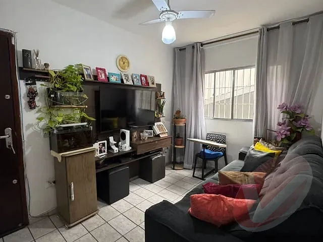 Apartamento 2 quartos e 2 banheiros, à venda, no bairro Ocian em Praia Grande