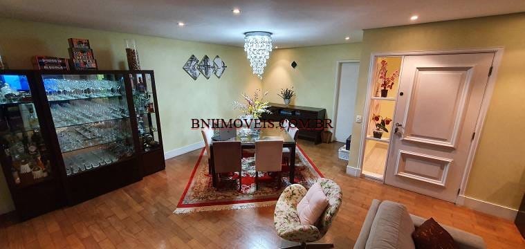 Apartamento, 3 quartos, 170 m² - Foto 4
