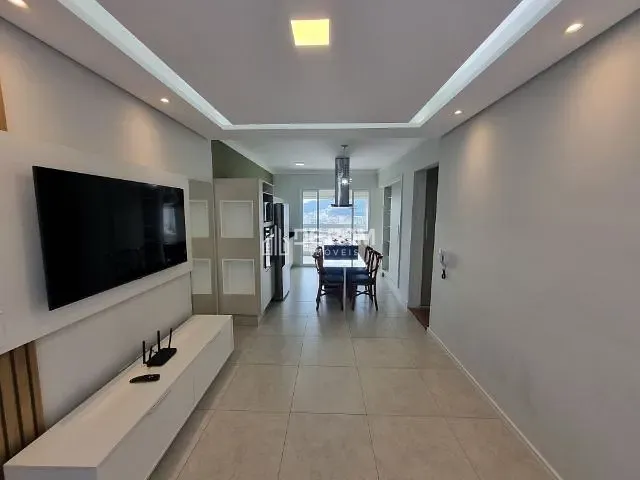 Apartamento com 120m² 3 quartos e 2 banheiros, para alugar, no bairro Jardim Country Club em Poços de Caldas