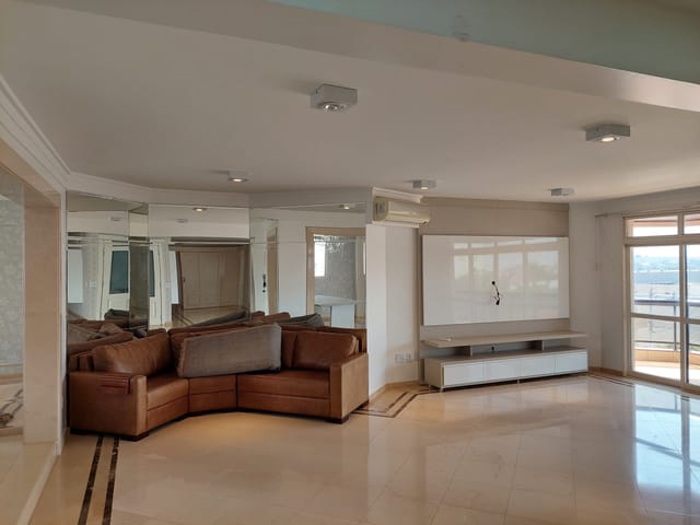Apartamento com 429m² 3 quartos e 5 banheiros, à venda ou para alugar, no bairro Centro em Birigüi