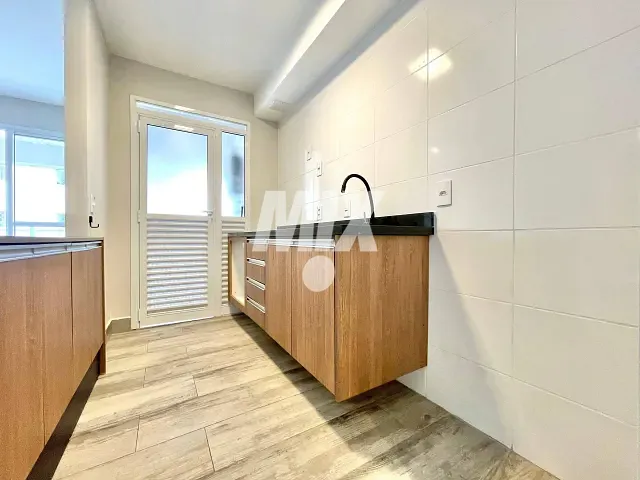 Apartamento 2 quartos e 2 banheiros, à venda ou para alugar, no bairro Vila Ipojuca em São Paulo