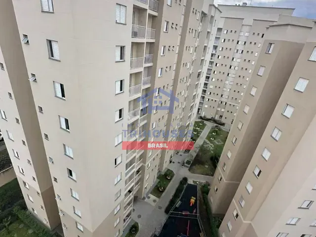Apartamento 3 quartos e 2 banheiros, à venda, no bairro Tingui em Curitiba