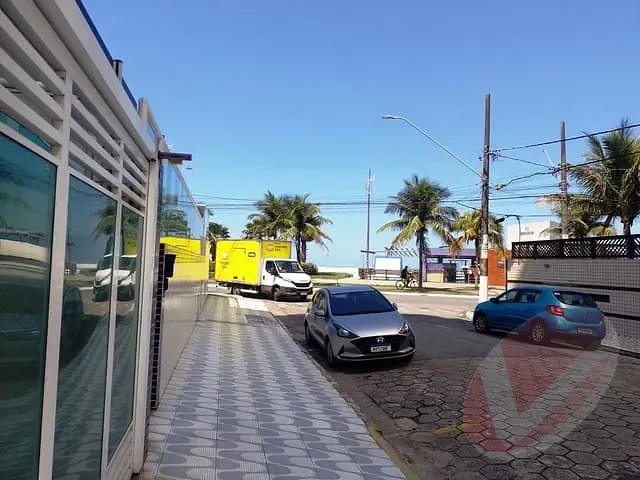 Apartamento 2 quartos e 2 banheiros, à venda, no bairro Caiçara em Praia Grande