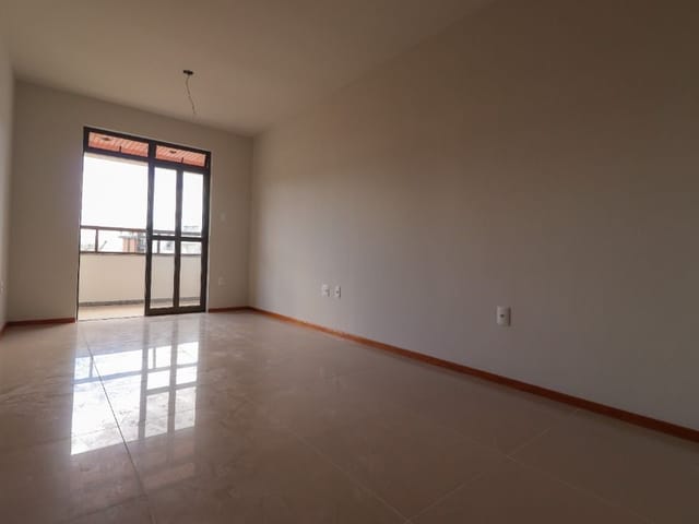 Apartamento 2 quartos e 2 banheiros, à venda, no bairro Santa Helena em Juiz de Fora