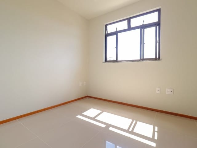 Apartamento 2 quartos e 2 banheiros, à venda, no bairro Santa Helena em Juiz de Fora