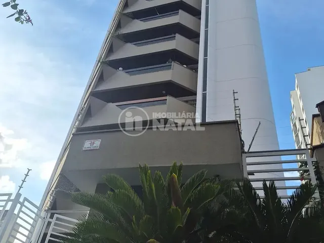 Apartamento com 321m² 4 quartos e 5 banheiros, à venda, no bairro Centro em Londrina