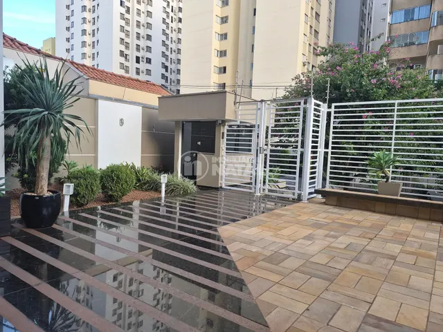 Apartamento com 321m² 4 quartos e 5 banheiros, à venda, no bairro Centro em Londrina
