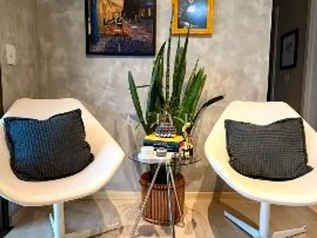 Apartamento 2 quartos e 2 banheiros, à venda, no bairro Parque Jamaica em Londrina
