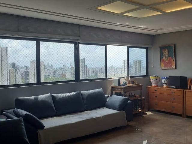 Foto do Apartamento - Apartamento à venda com 200m², 4 dormitórios, com 4 suítes, 3 vagas cobertas, Edf. Alameda 17, Casa Forte, Recife, PE. | Tânia Macêdo Imóveis