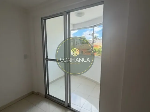 Apartamento 2 quartos e 2 banheiros, à venda, no bairro Ouro Preto em Belo Horizonte