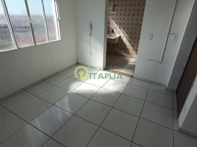 Apartamento com 43m² 1 quarto e 1 banheiro, à venda, no bairro Centro em Londrina