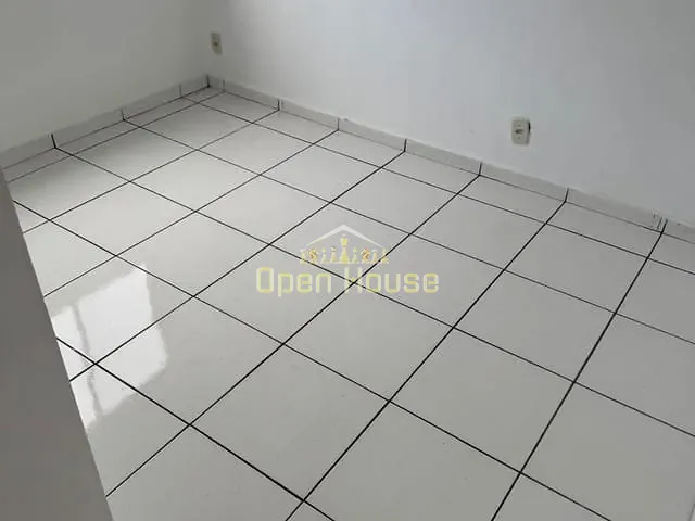 Apartamento 2 quartos e 2 banheiros, para alugar, no bairro Roma em Volta Redonda