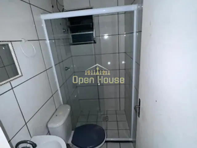 Apartamento 2 quartos e 2 banheiros, para alugar, no bairro Roma em Volta Redonda
