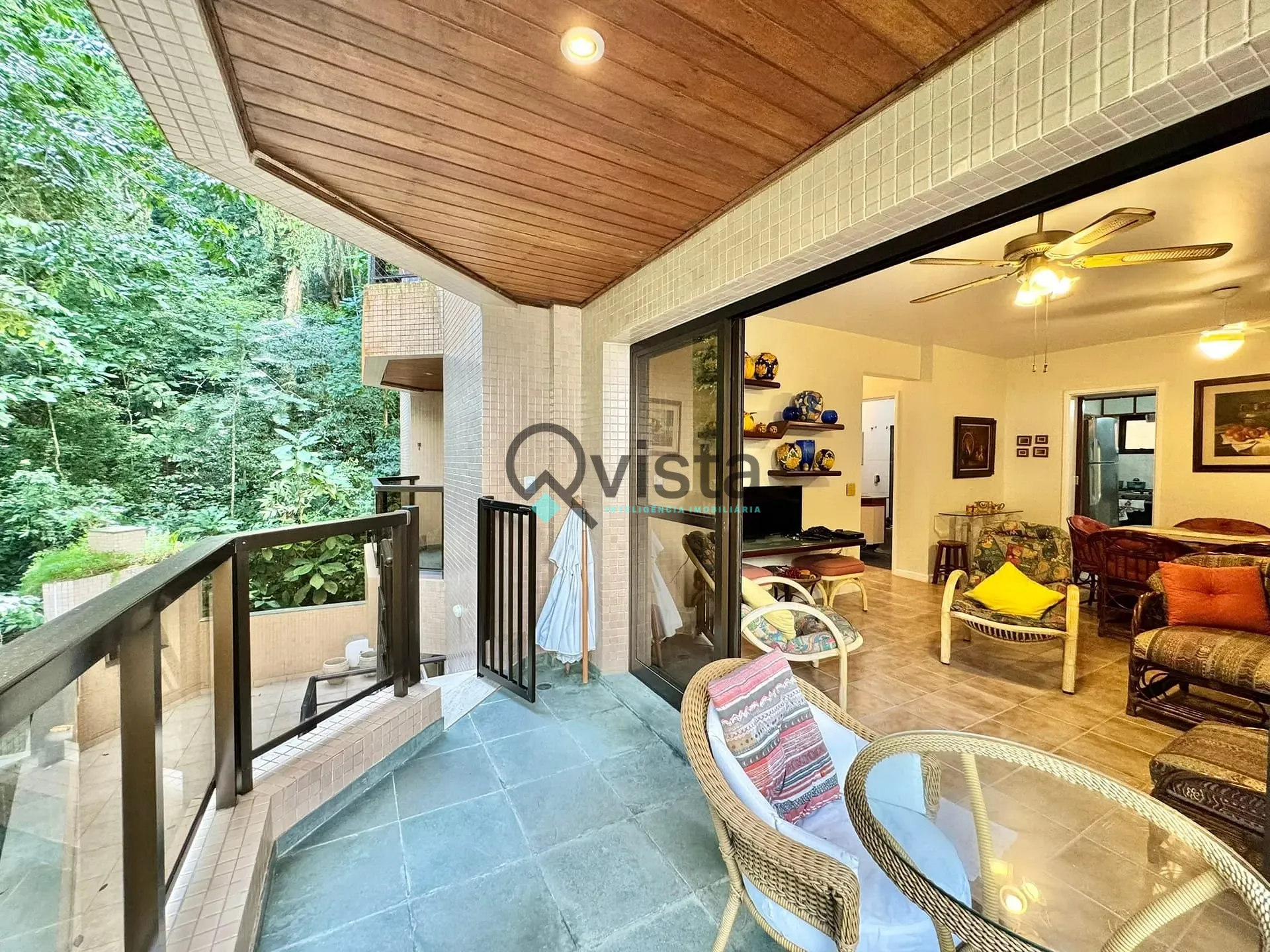 Apartamento, 3 quartos, 218 m² - Foto 1