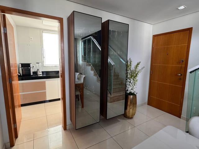 Cobertura / Penthouse 2 quartos e 3 banheiros, à venda, no bairro Cabral em Contagem