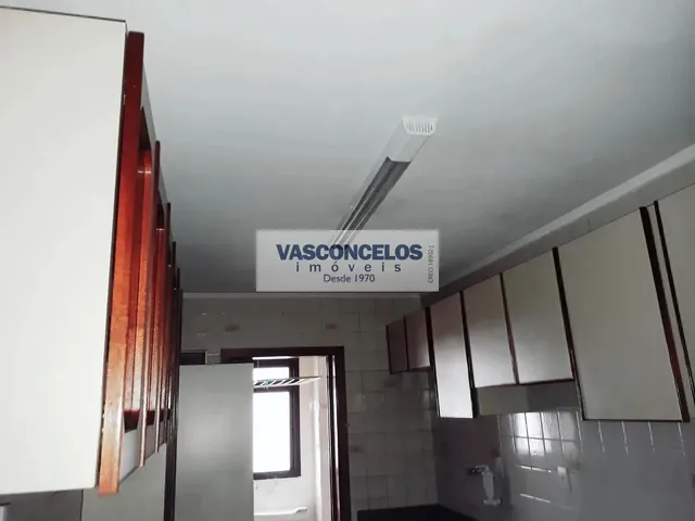 Apartamento com 10m² 3 quartos e 2 banheiros, para alugar, no bairro Jardim Aquarius em São José Dos Campos