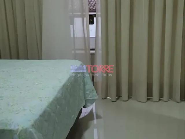 Casa 2 quartos e 2 banheiros, à venda, no bairro Nossa Senhora da Vitória em Ilhéus