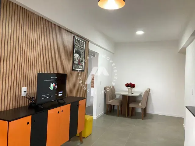 Apartamento 3 quartos e 2 banheiros, à venda ou para alugar, no bairro São Brás em Belém
