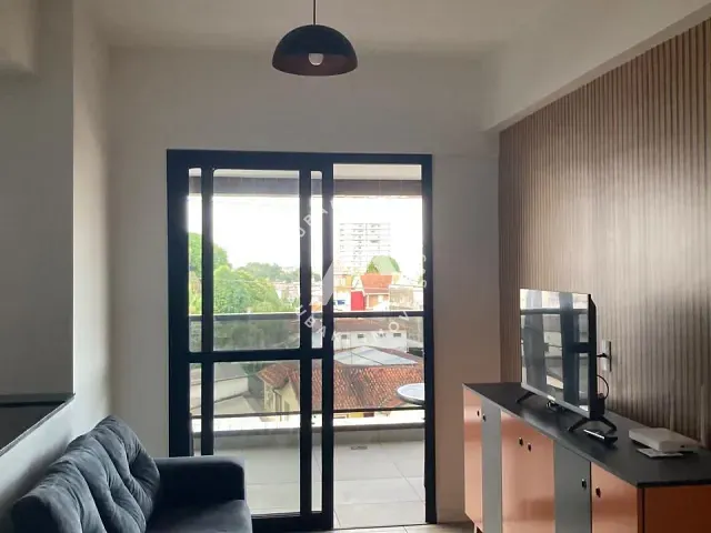 Apartamento 3 quartos e 2 banheiros, à venda ou para alugar, no bairro São Brás em Belém