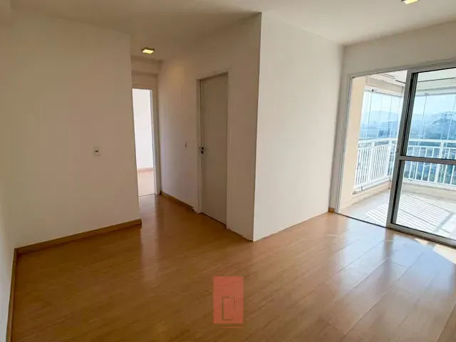 Apartamento 2 quartos e 1 banheiro, para alugar, no bairro Barra Funda em São Paulo