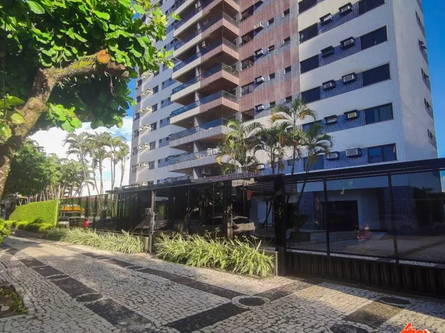 Apartamento com 259m² 4 quartos e 4 banheiros, à venda, no bairro Umarizal em Belém