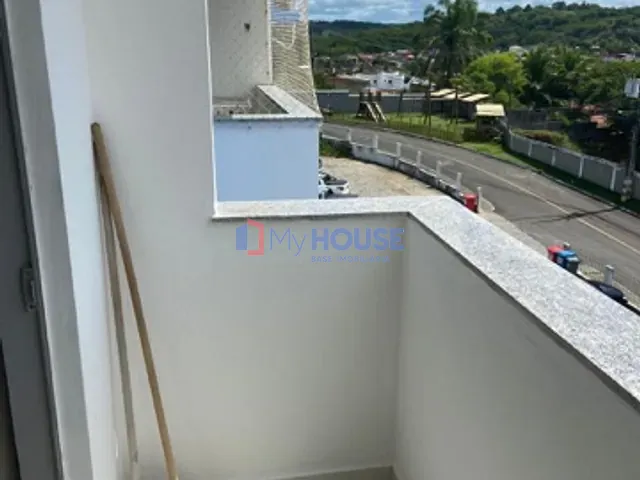Apartamento com 58m² 2 quartos e 2 banheiros, para alugar, no bairro Nossa Senhora da Vitória em Ilhéus