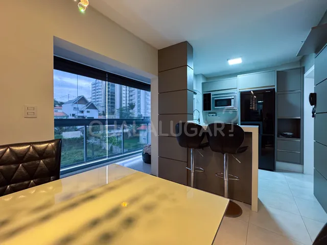 Apartamento 2 quartos e 2 banheiros, para alugar, no bairro Vila Moema em Tubarão
