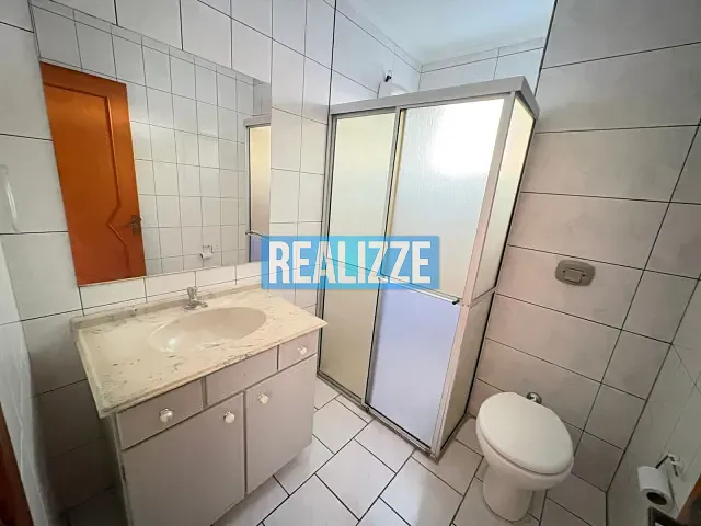 Apartamento 2 quartos e 1 banheiro, para alugar, no bairro Centro em Marau