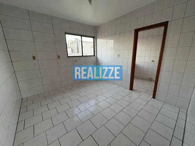 Apartamento 2 quartos e 1 banheiro, para alugar, no bairro Centro em Marau