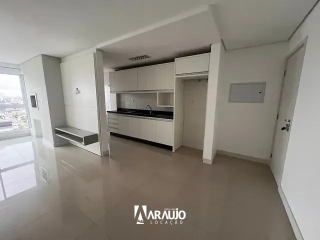 Apartamento 2 quartos e 1 banheiro, para alugar, no bairro Vila Operária em Itajaí