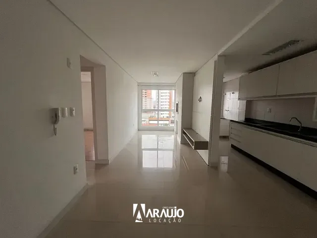 Apartamento 2 quartos e 1 banheiro, para alugar, no bairro Vila Operária em Itajaí