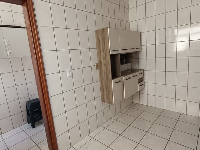 Apartamento 3 quartos e 2 banheiros, para alugar, no bairro Jardim Nossa Senhora de Fátima em Birigüi